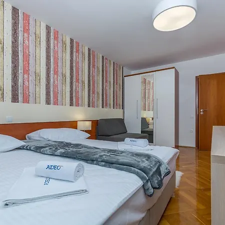 Adeo Szálloda 4*