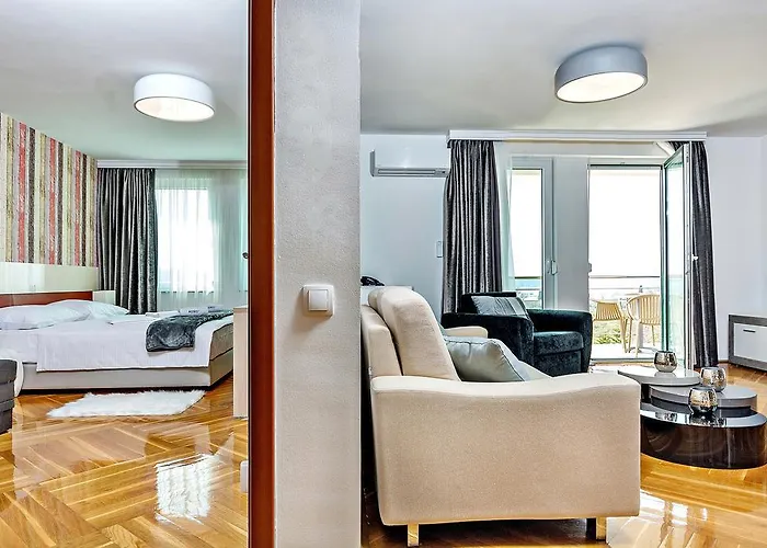 Adeo 호텔 포레치